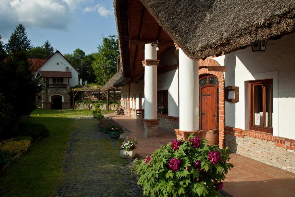St.Michael Panzio Lovaspark Vasszentmihaly Экстерьер фото